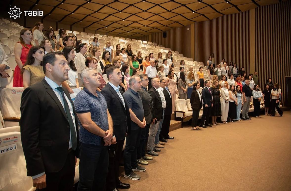 Dünya Qalxanabənzər Vəzi Gününə həsr olunmuş elmi-praktik konfrans keçirilib