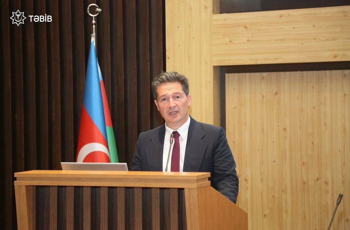 Dünya Qalxanabənzər Vəzi Gününə həsr olunmuş elmi-praktik konfrans keçirilib