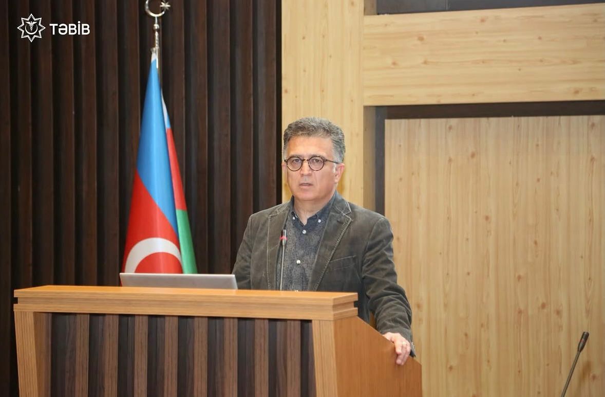Dünya Qalxanabənzər Vəzi Gününə həsr olunmuş elmi-praktik konfrans keçirilib